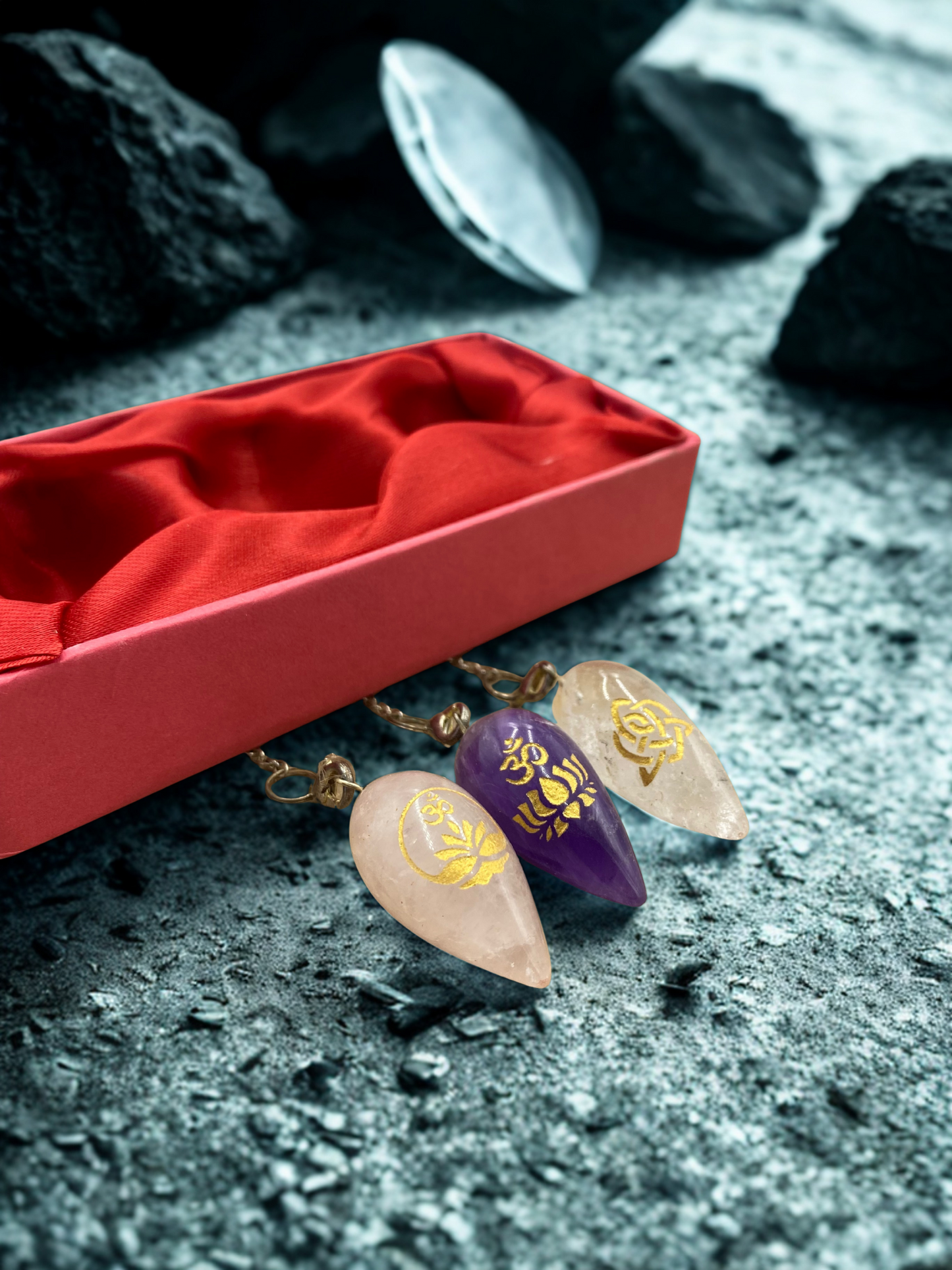 Coffret 3 pendules : Cristal de Roche, Quartz Rose et Améthsyte